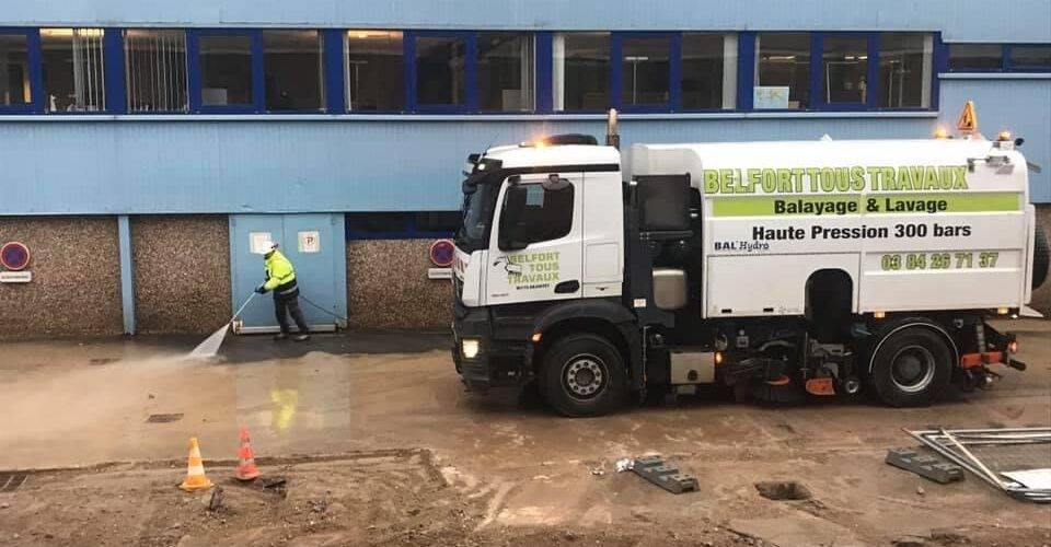 Recyclage après travaux de démolition, balayage et déneigement autour de Belfort et Montbéliard Valentigney 0